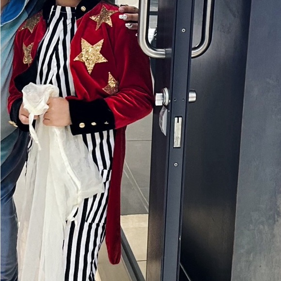 Halloween costume magician - Picture 11 of 11